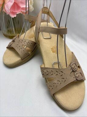 SAS Women’s 9W Duo Quarter Strap Sandals Tripad Technology Taupe #374